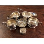 Six silver items ie 2 sauceboats, milk and sugar, small bowl and small pill box 18.1 ozt total