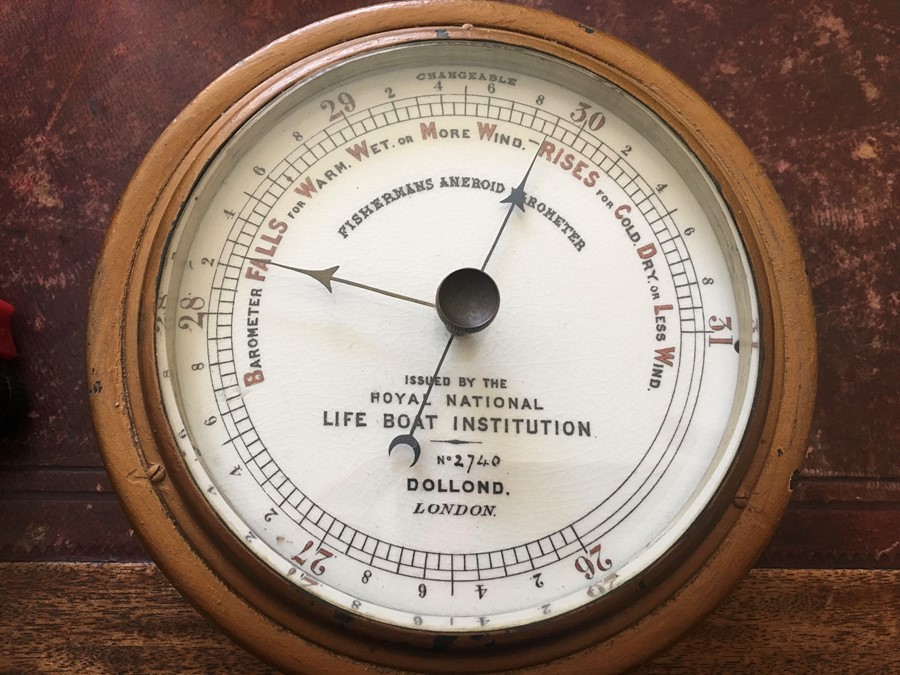 Fisherman aneroid barometer issued by the Royal National Life Boat - Institution no. 2740