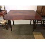 Early 19thC Pembroke table