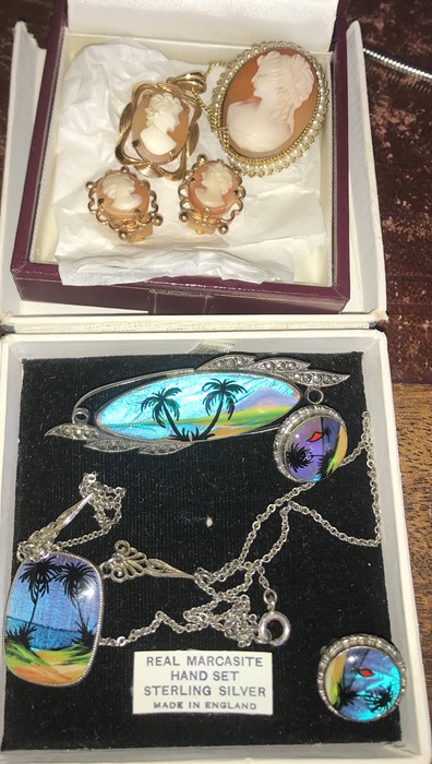 Various items of vintage jewellery to include silver and marcasite necklace, brooch and earrings