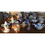 Various oriental style teapots (20)