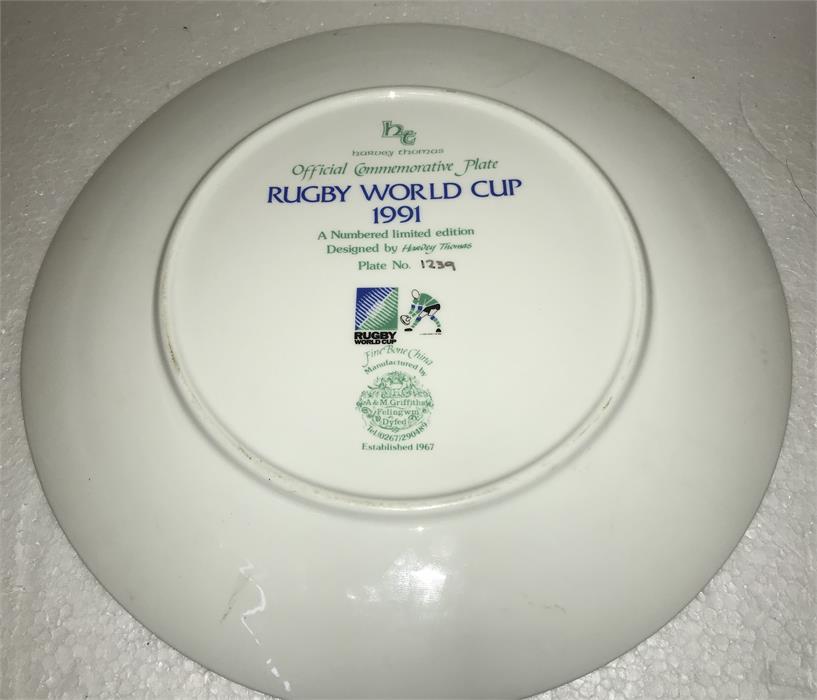 A Rugby World Cup 1991 (The Webb Ellis Cup) official commemorative plate by Harvey Thomas, Plate No. - Image 2 of 2