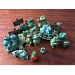 Collection 31 miniature oriental brass figures and a collection of plastic frogs