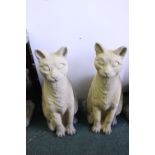 A PAIR OF STONE CAT ORNAMENTS, garden decoration