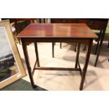 A GOOD, IRISH, GEORGIAN MAHOGANY SIDE TABLE