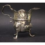 AN 18TH CENTURY IRISH SILVER CREAM JUG, circa 1745