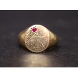 A LATE 20TH CENTURY 9CT GARNET SIGNET RING, 9.375, Irish, date letter 'h' for 1975