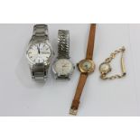 Two ladies 9ct gold wristwatches, one on leather strap, one on gilt bracelet, and two gentlemen's