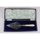 A George VI silver presentation trowel with engraved inscription Sheffield Cathedral St George's Day