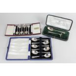 A George VI silver christening set of spoon and pusher, in case, maker Walker & Hall, Sheffield