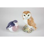 A Royal Copenhagen porcelain model of a robin, 7cm, and a Beswick model of a barn owl, 12cm, (2)