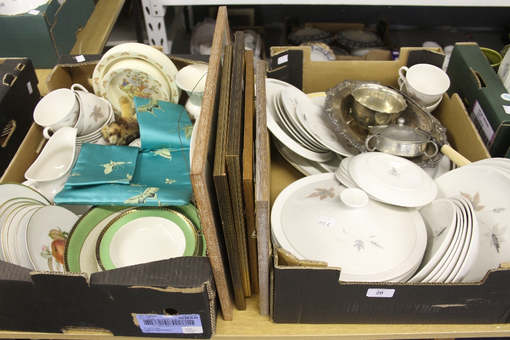 20th cent. Ceramics: Doulton tumbling leaves dinner and tea service, bisto fruit set, metalware etc.