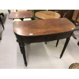 19th cent. Mahogany games table with lift over lid on reeded supports. 36ins. x 29ins. x 18ins.