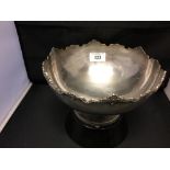 Hallmarked Silver: Rose bowl, Birmingham 1965, J.B. Chatterley & Sons. 16½oz without the plinth