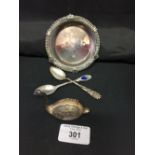 Hallmarked Silver: 19th cent. Hallmarked pin tray in the form of a swan, a hallmarked pin tray and