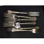 Hallmarked Silver: Dinner forks, Albany pattern, London 1914. Francis Stebbings. 19oz