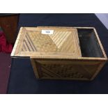 19th cent. French P.O.W. style straw tea box with coloured straw. 7¾ins. x 5ins. x 5¼ins.