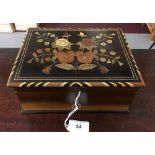 21st cent. Mahogany work box with fruit wood inlay depicting floral sprays with key.