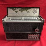 Collectors Radios: 'Pathfinder' Marc, double conversion, World Band Radio with BFO. Model no. NR-