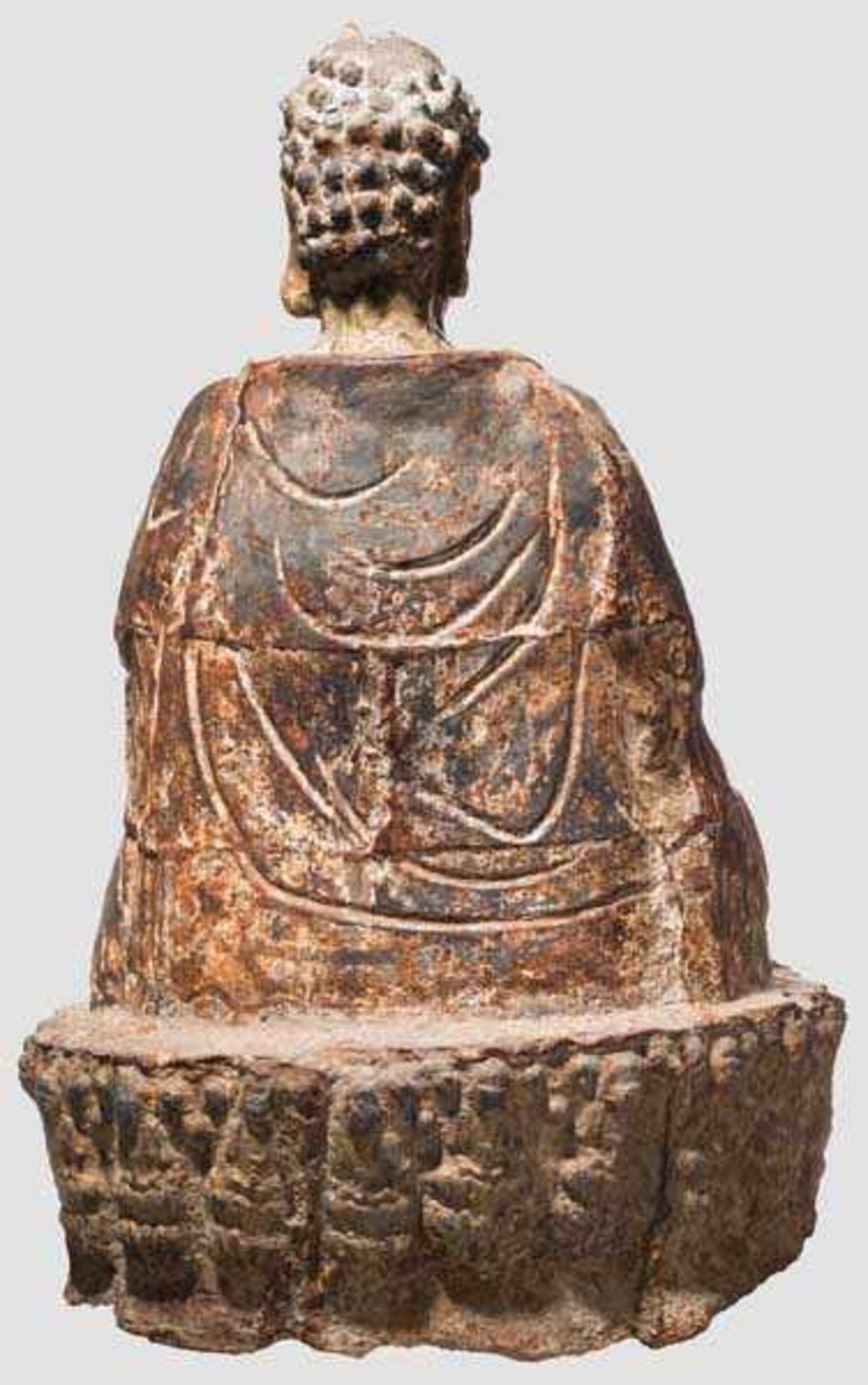 Eiserner Buddha, China um 1600 Eiserner Buddha im Lotussitz, die Hände im Anjali Mudra, auf einem - Bild 5 aus 6
