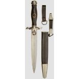 A Model 1938 Dagger for Subordinate Leaders of the RLB No maker. Polished blade. Silver-plated
