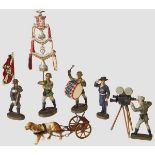 A Group of 5 Elastolin Figures with Luftwaffen standard bearer Elastolin, 7cm series, Admiral Raeder