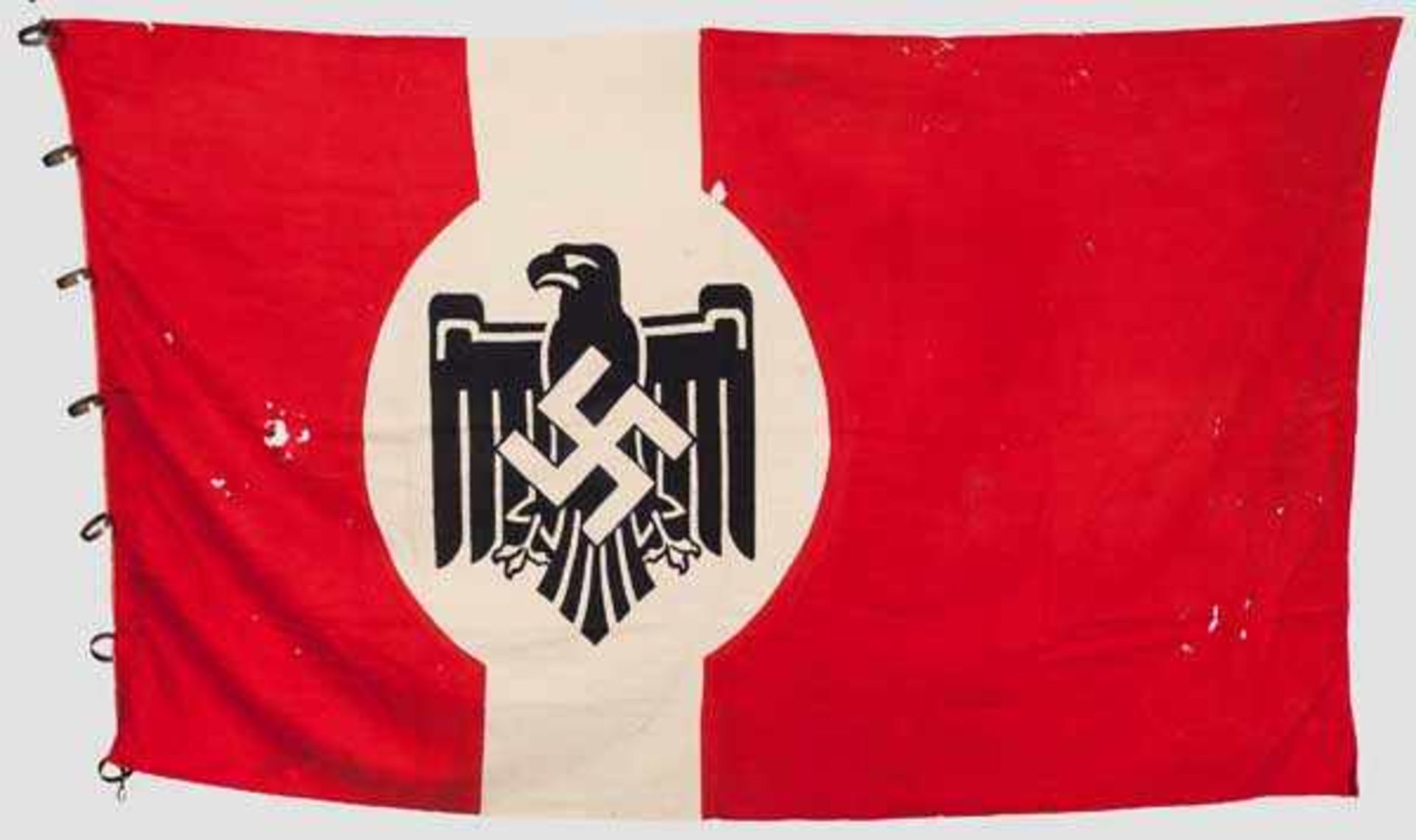 Flagge des NS-Reichsbundes für Leibesübungen (NSRL) Rotes Fahnenleinen mit beidseitig vertikalen