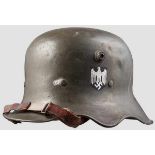 Parade-Helm der Wehrmacht im Stil des M18 mit Ohrenausschnitt aus dem 1. Weltkrieg Glocke aus