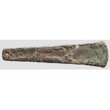Kupferaxt, vorderasiatische Kupferzeit, 3. Jtsd. v. Chr. Flache Klinge trapezoider Grundform mit
