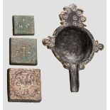 Öl-Einfüllgerät aus Bronze und drei Bronzegewichte, frühbyzantinisch, 6. - 7. Jhdt. Öl-