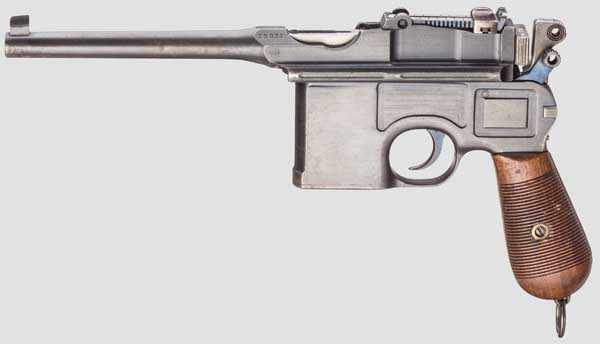 Mauser C 96, Commercial Kal. 7,63 mm, Nr. 258227. Nummerngleich bis auf Griffschalen. Blanker