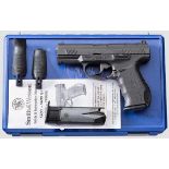 Smith & Wesson Mod. SW 99, im Koffer, Gemeinschaftsproduktion S & W und Walther Kal. 9 mm Luger, Nr.