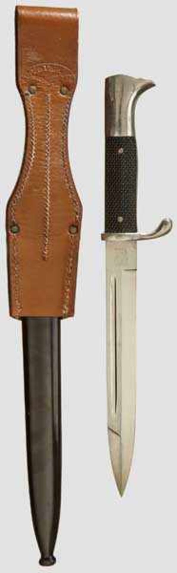 A Short KS98 Single Etched Dress Bayonet Maker Carl Eickhorn, Solingen. Length 35 cm. Nickel- - Bild 2 aus 2