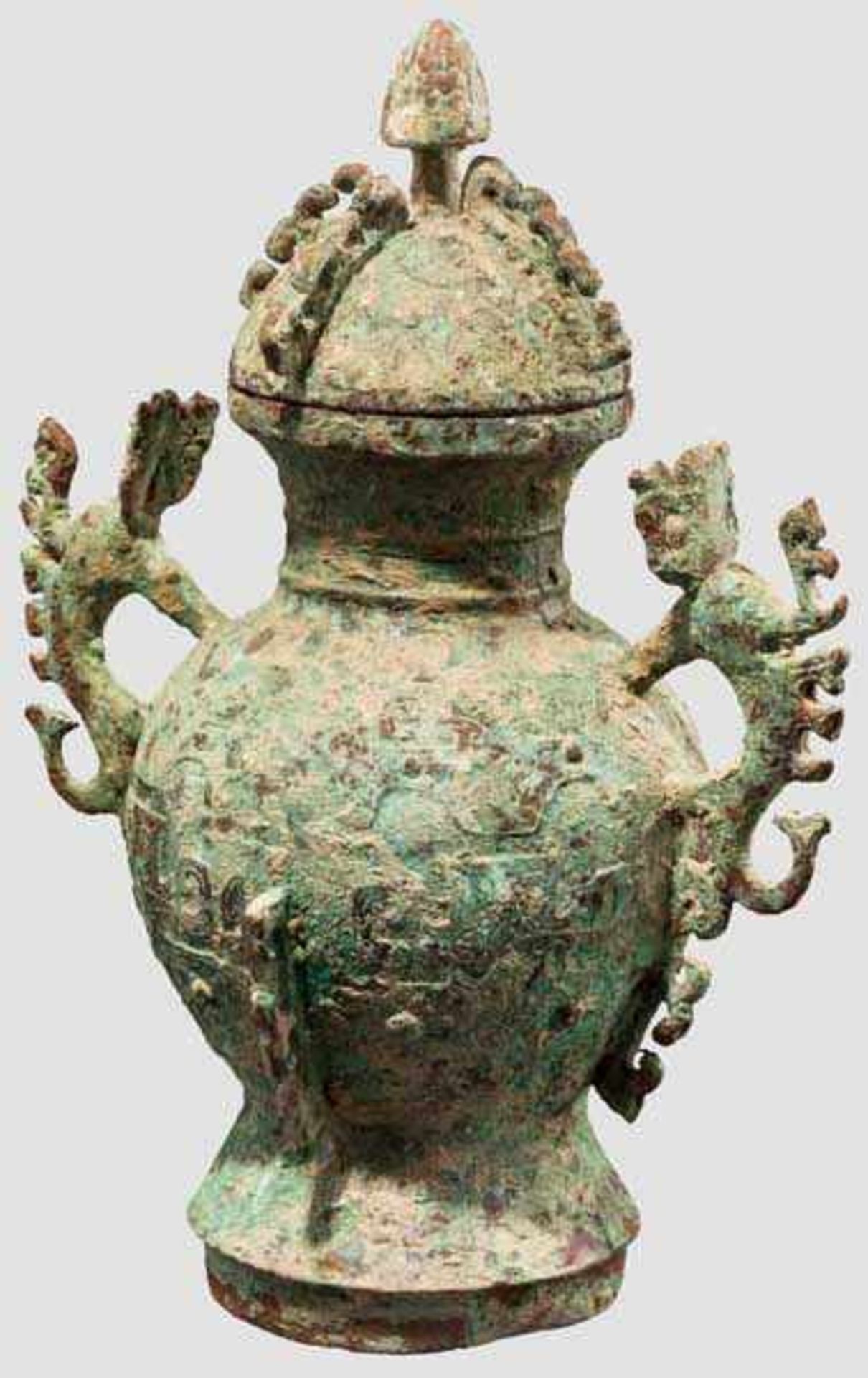 Bronzegefäß, China, Han-Periode Bronze mit kräftiger, bräunlich-grünlicher, teils krustiger - Bild 2 aus 4