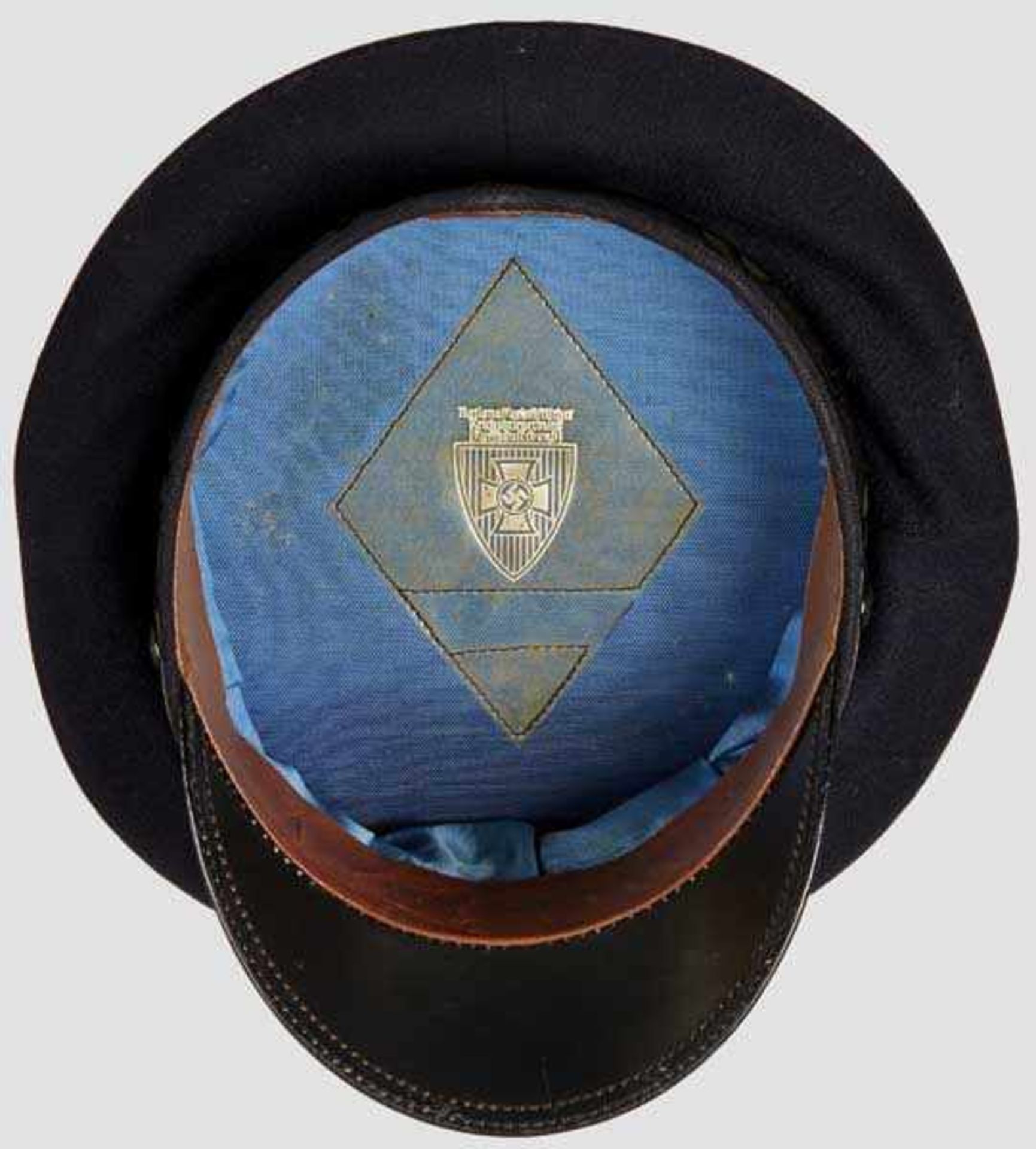 A Visor Hat for Officer of a Veterans' Organization Dark blue wool, Bevo black silk center band with - Bild 6 aus 6