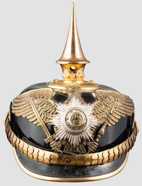 Helm für Offiziere des Garde-Trainbataillons um 1910 Schwarz lackierte Lederglocke (eingesunken,