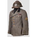 Uniformjacke und Stahlhelm eines Leutnants der Arditi-Sturmtruppen um 1917 Stahlhelm vom Typ