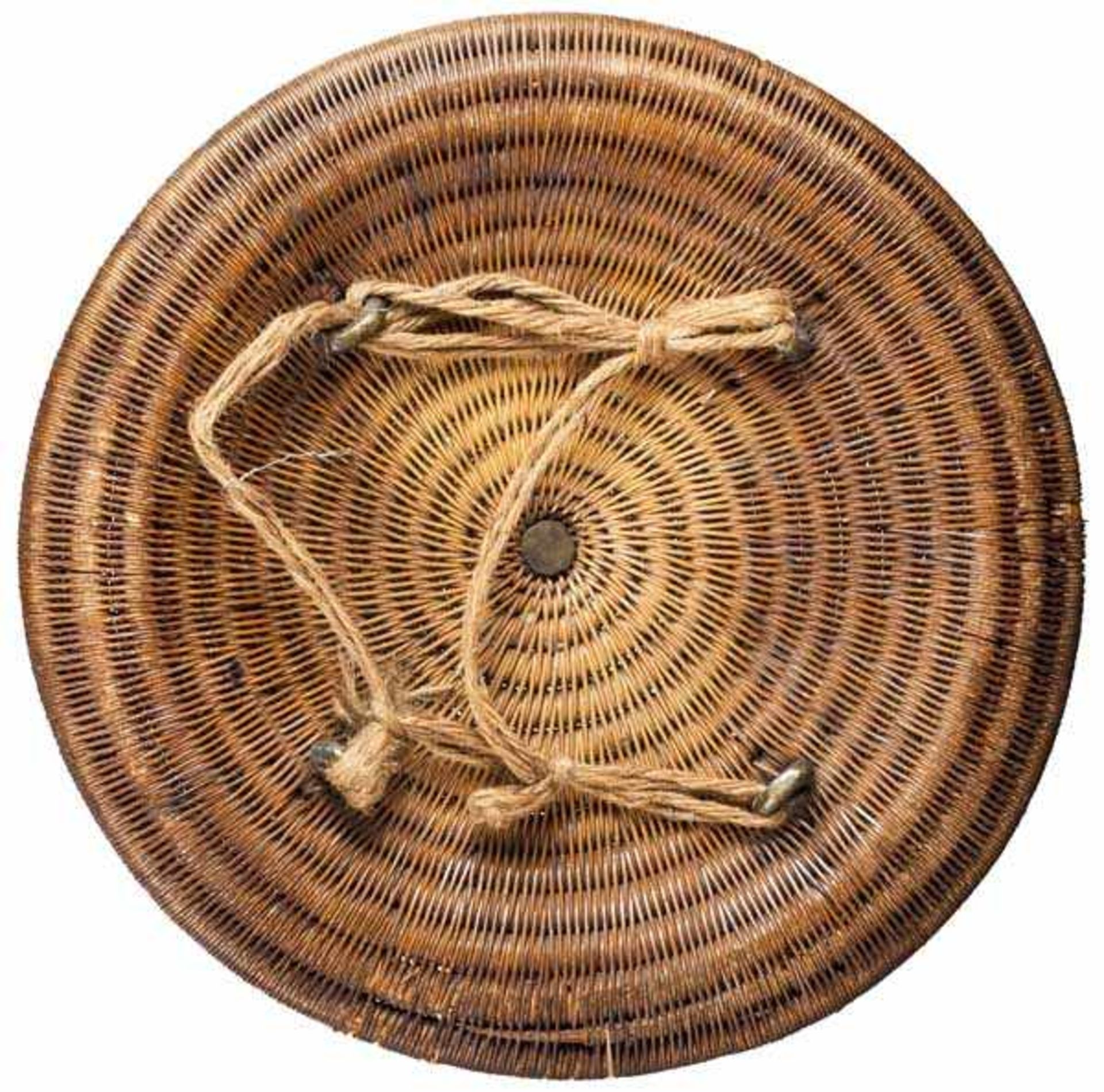 Kleines Flechtschild, Sumatra um 1900 Aus Holzruten spiralig gefertigter, leicht gewölbter und durch - Bild 2 aus 2