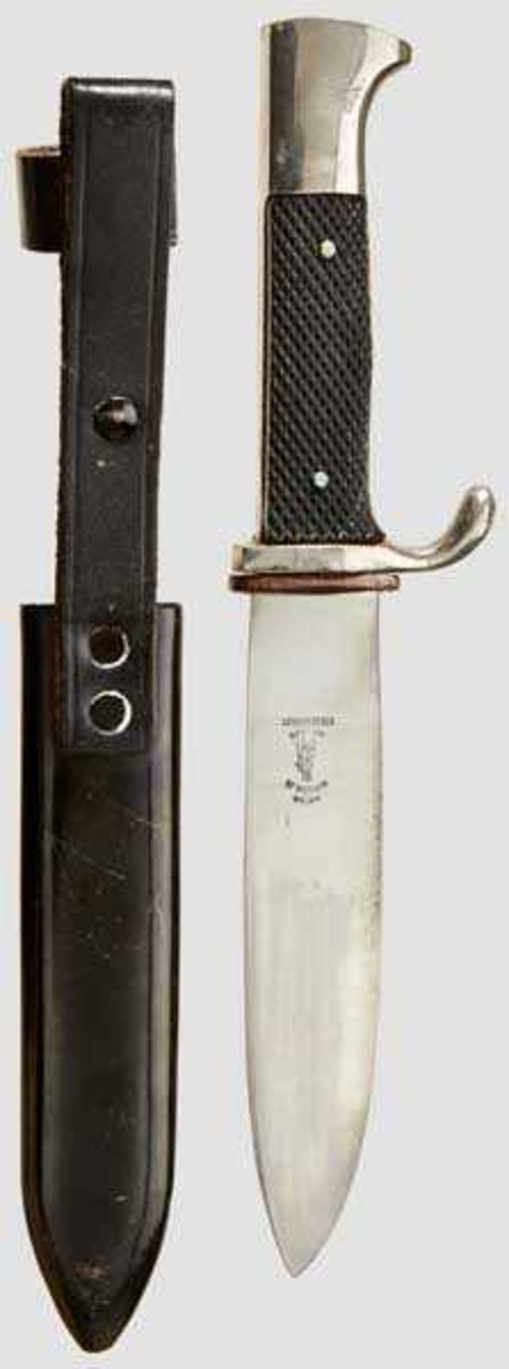 A Model 1938 Knife for Hitler Youth Maker Anton Wingen Jr, Solingen. Polished blade etched with - Bild 2 aus 2
