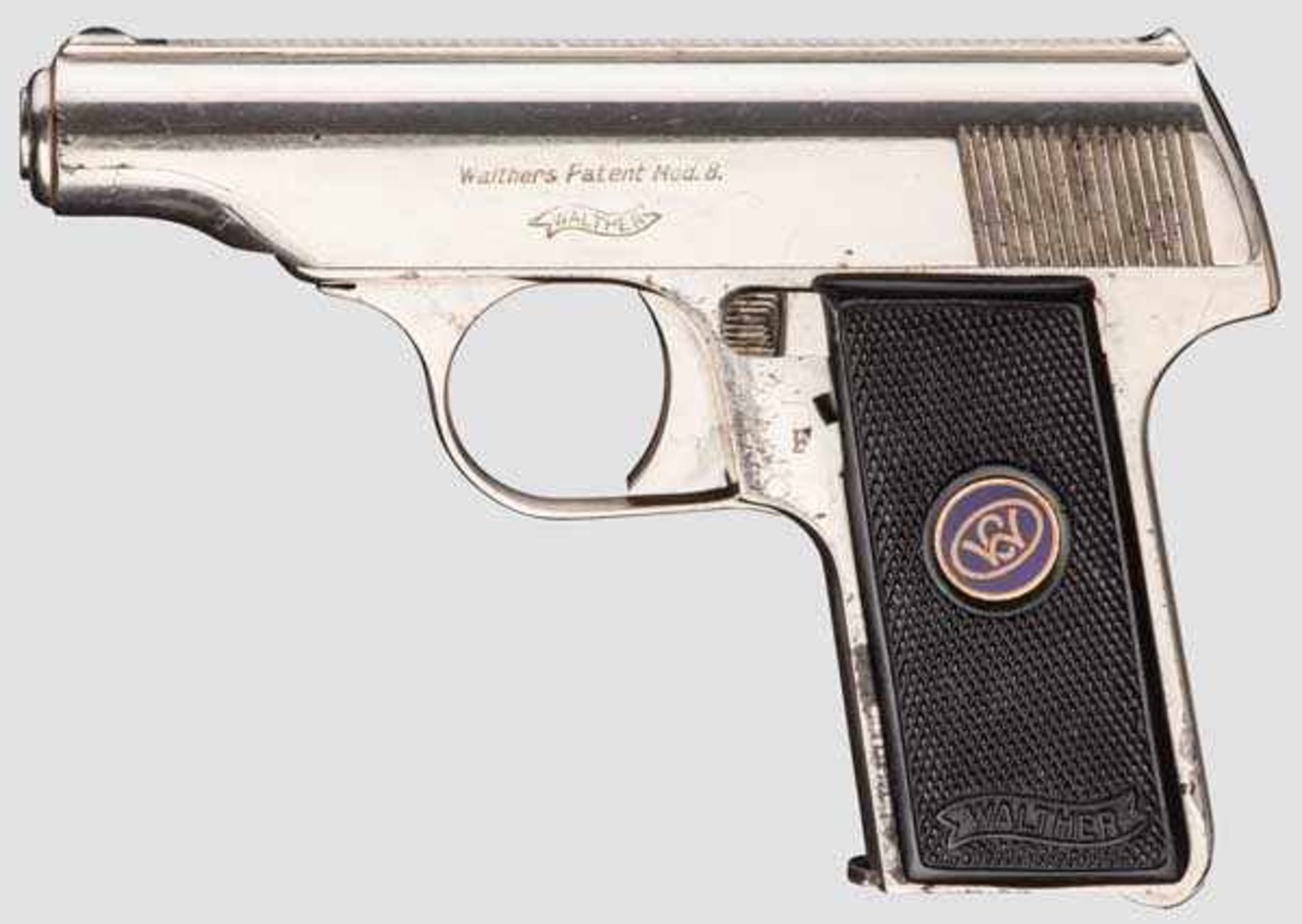 Walther Mod. 8, 2. Ausführung, vernickelt Kal. 6,35 mm, Nr. 477997. Nummerngleich. Fast blanker