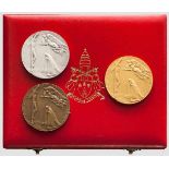 Papst Paul VI. - Medaille 1965 zur 4. Session des 2. Ökumenischen Konzils 1965 in Gold, Silber und