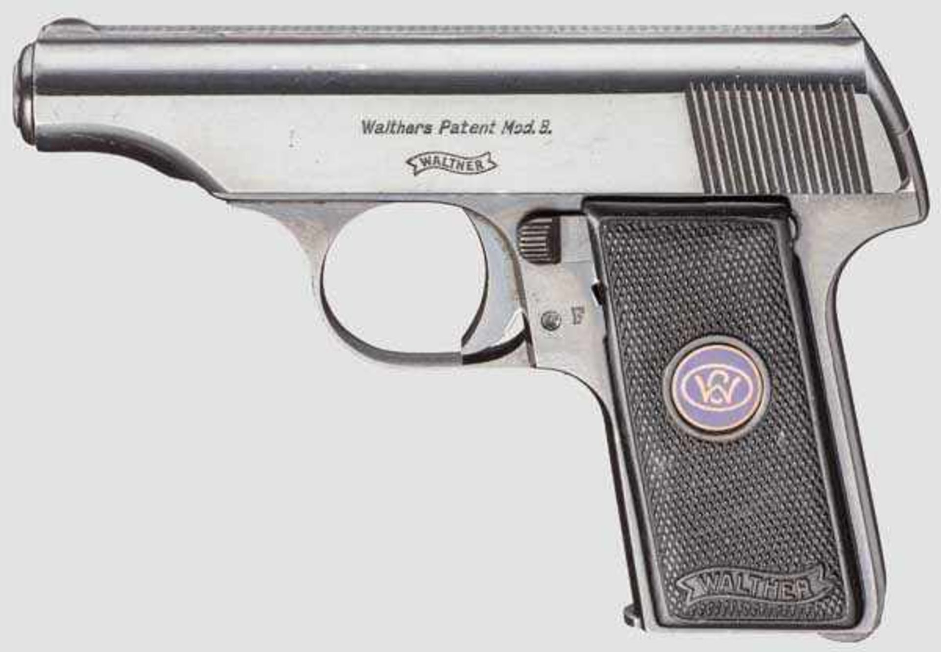 Walther Mod. 8, 3. Ausführung Kal. 6,35 mm, Nr. 716558. Nummerngleich. Fast blanker Lauf.