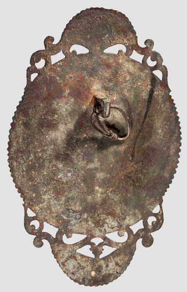 Pferdegeschirranhänger mit Silberapplik, römisch, spätes 1. - 2. Jhdt. Großer, bronzenes Medaillon - Image 3 of 3