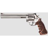 Smith & Wesson Mod. 686-5, {The .357 Distinguished Combat Magnum Stainless{ Kal. .357 Mag., Nr.