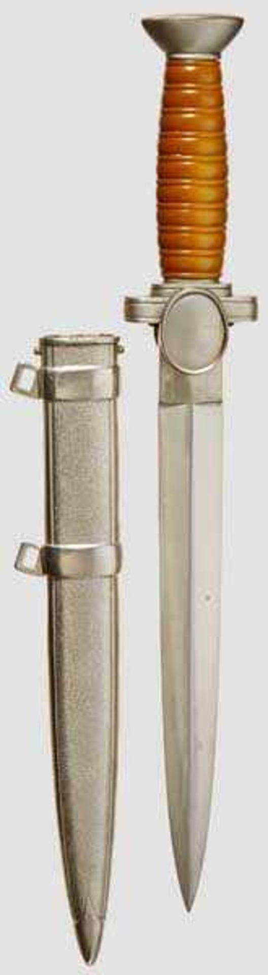 A Model 1938 Dagger for Leaders of the German Red Cross Unmarked polished blade. Nickel-plated - Bild 2 aus 2