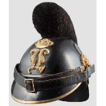 Raupenhelm M 1868 für Offiziere der Infanterie Schwarz lackierter Lederkorpus, vergoldete