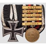 Ordensschnalle eines Veteranen 1870/71 mit Eisernem Kreuz der 3. Armee-Abteilung Zweiteilige