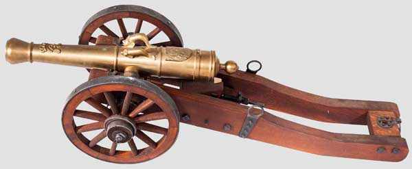 Modellgeschütz, Sammleranfertigung im Stil des 18. Jhdts. Messingrohr im Kaliber 38 mm, kanonierte