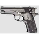 Smith & Wesson Mod. 59, "14-Shot Autoloading Pistol" Kal. 9 mm Luger, Nr. A176484. Blanker Lauf,