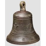 Kleine Bronzeglocke, Colbachini & Figli, Padua/I, um 1900 Gegossene Bronzeglocke mit inseitigem